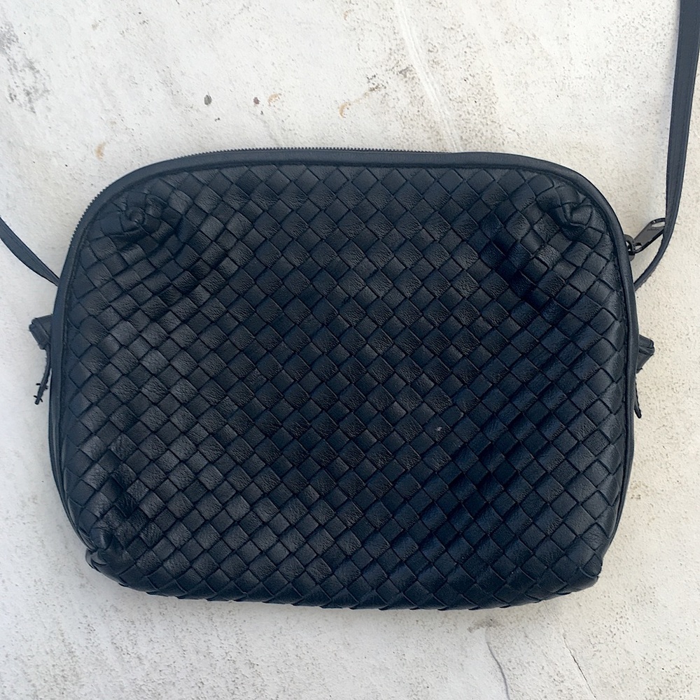 Vintage Ganson Navy Leather Woven Adjustable Purse Bottega Veneta Vibe